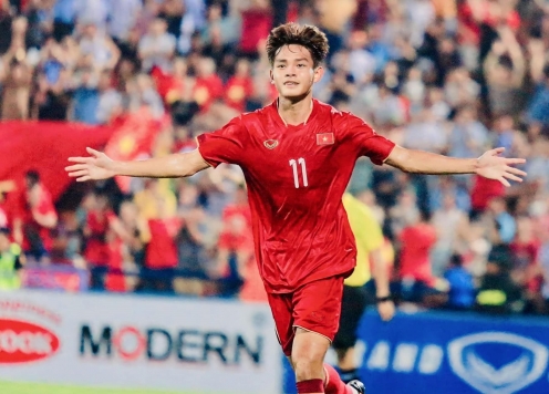 HLV Kim Sang Sik nhận tin vui trước thềm SEA Games 33