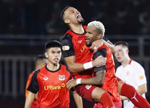 Rượt đuổi điên rồ, Ninh Bình đánh bại Công an TPHCM trong trận cầu 7 bàn thắng