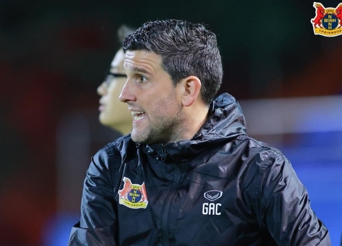 HLV Tây Ban Nha chưa nghĩ đến chức vô địch cùng Ninh Bình