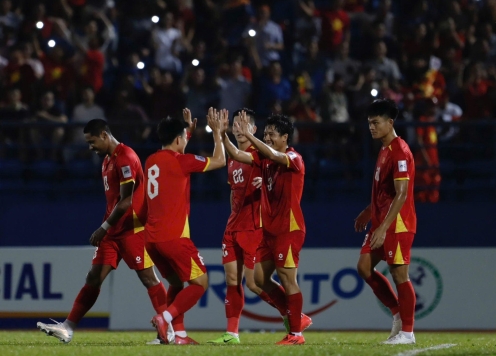 ĐT Việt Nam nhận tin kém vui trên BXH FIFA