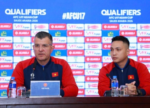 HLV Brazil quyết tâm đưa U17 Việt Nam tới VCK châu Á