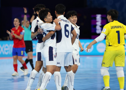 ĐT Thái Lan thua cực đậm 2-5 ở World Cup