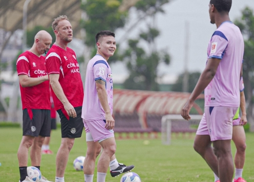 Pendant Quang Vinh khen ngợi Messi và Quang Hải hết lời