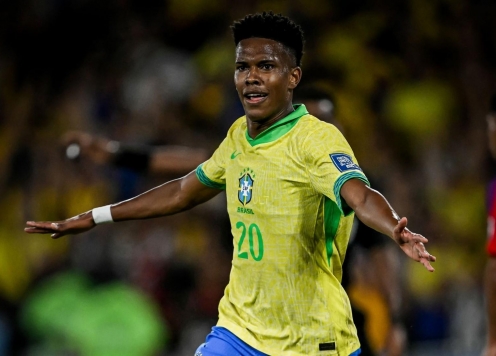 Thần đồng của Chelsea bùng nổ khi ghi bàn đầu tiên cho ĐT Brazil