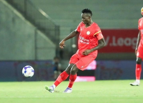 Tiền đạo ngoại binh V-League ra sân tại Vòng loại World Cup 2026