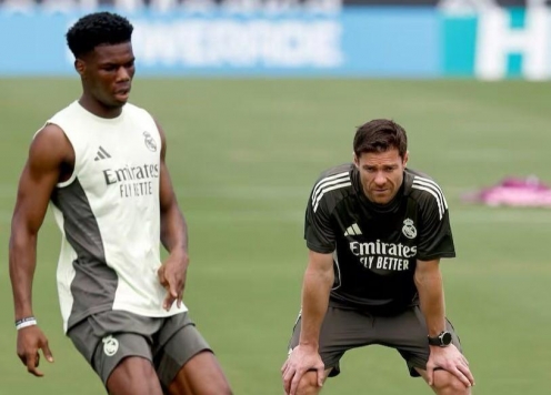 Sao Real Madrid thừa nhận hạnh phúc với Xabi Alonso hơn Ancelotti