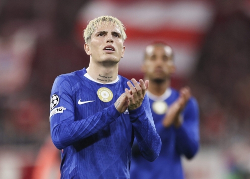 HLV Chelsea hé lộ, Garnacho có thể đá chính trận gặp MU?