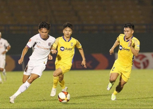 Trực tiếp SLNA vs Becamex TPHCM, 18h00 hôm nay 9/11