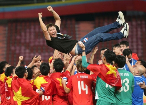 AFC sửng sốt với màn ngược dòng kinh điển của Việt Nam ở SEA Games