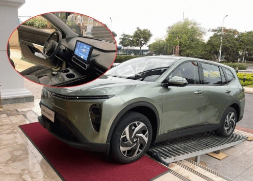 Hé lộ nội thất thực tế của VinFast Limo Green, nhiều chi tiết gợi nhớ đến VF 3, VF 5
