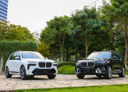 Rộ tin BMW X7 bản nâng cấp trang bị có thể về Việt Nam vào tháng 10 năm nay?
