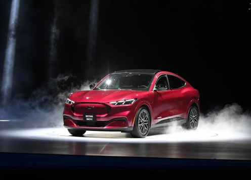 Ford Việt Nam tung loạt ưu đãi trong tháng 9: Mustang Mach-E giảm giá 'khủng', Ranger được hỗ trợ 100% phí trước bạ