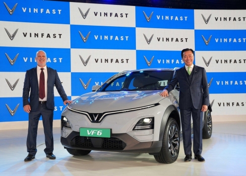 Bộ đôi SUV điện VinFast VF 6 và VF 7 cập bến Ấn Độ, giá quy đổi từ dưới 500 triệu đồng