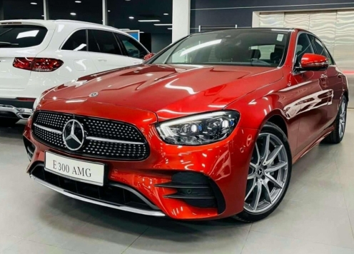 Mercedes-Benz E-Class giảm giá sâu tại đại lý, 'dọn đường' cho thế hệ mới sắp ra mắt?