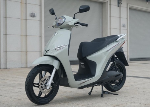 VinFast ra mắt 3 mẫu xe máy điện mới: Hỗ trợ hai pin, giá thấp nhất từ 22,7 triệu đồng