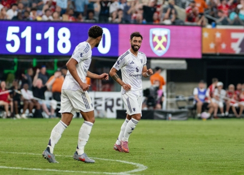 Bruno lập cú đúp, MU thắng chật vật West Ham