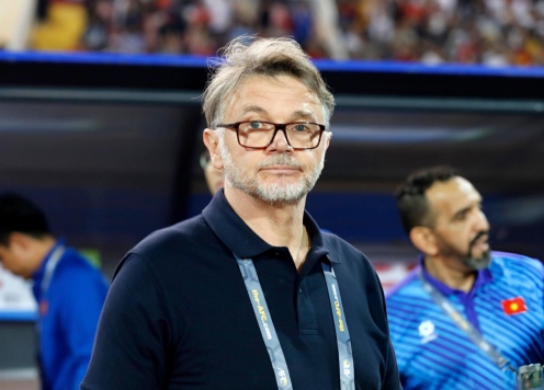 HLV Troussier tái xuất sau hơn 1 năm rời Việt Nam?