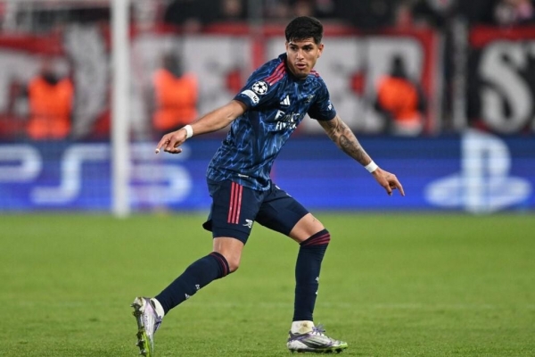 Sao Arsenal làm ngay điều không tưởng ở trận ra mắt CLB