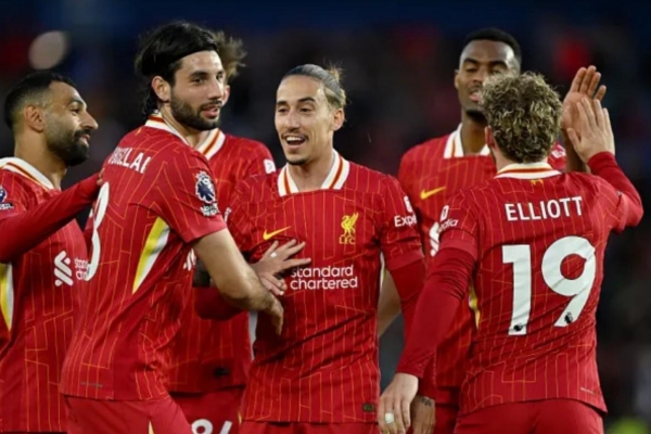 Liverpool lập kỷ lục khiến cả Premier League ngả mũ