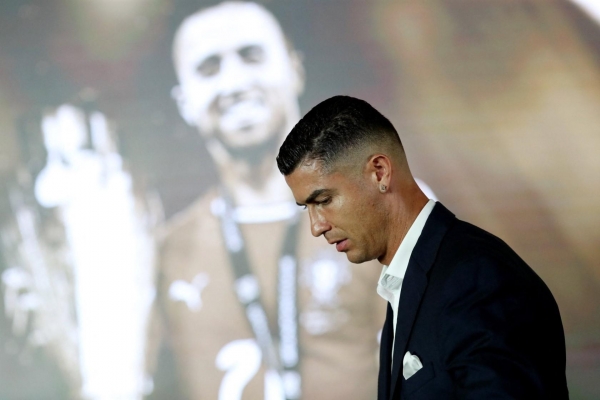Ronaldo nghẹn ngào trong lễ tri ân Diogo Jota
