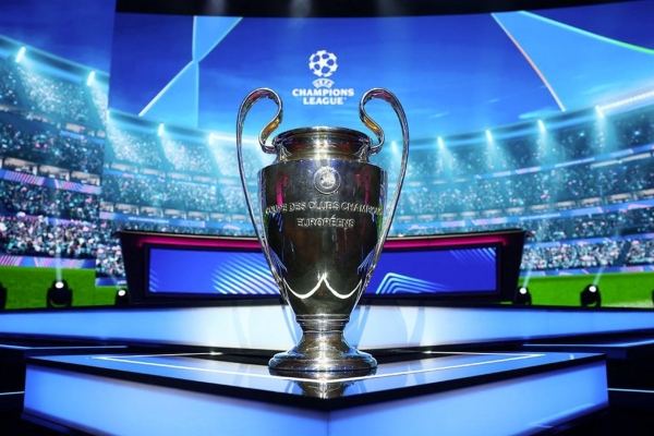 CHÍNH THỨC: Ông lớn châu Âu sa thải HLV