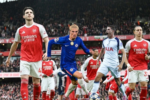 Vòng 10 Ngoại hạng Anh: Arsenal vào guồng; Tâm điểm derby London