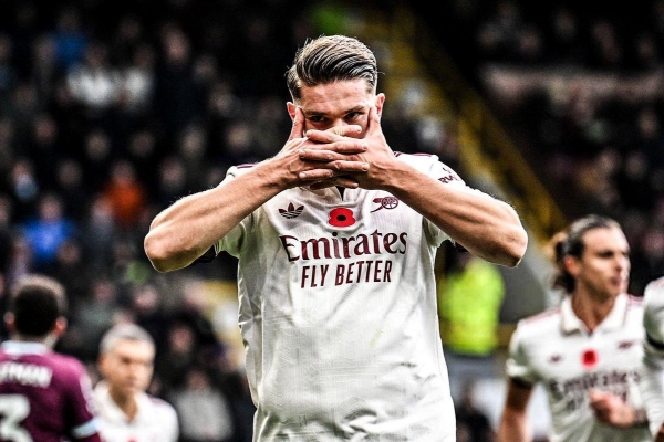 BXH Ngoại hạng Anh mới nhất: Ông lớn hồi sinh, cuộc đua nóng bỏng