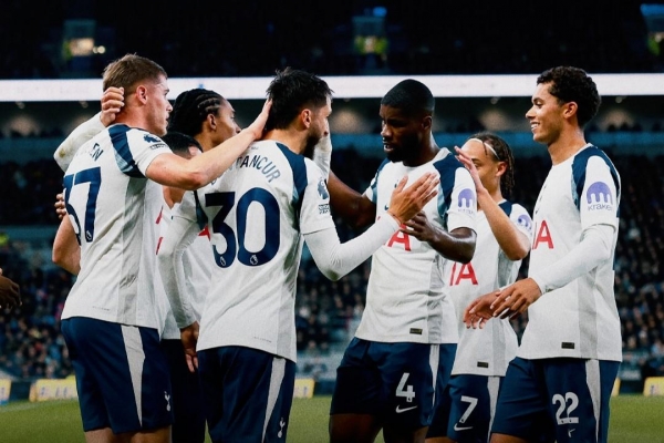 Đè bẹp Everton trên sân khách, Tottenham trở lại top 3 Ngoại hạng Anh