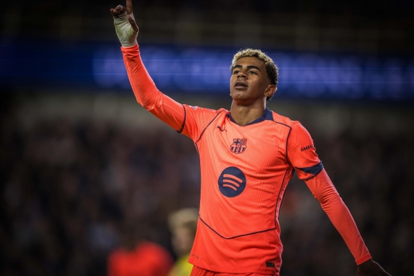 Lamine Yamal tái lập kỷ lục Champions League của Mbappe