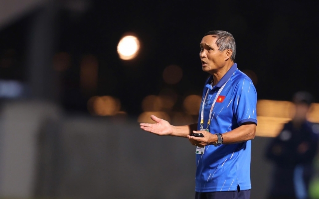 Ai thay HLV Mai Đức Chung dẫn dắt ĐT nữ Việt Nam sau trận thua Philippines?