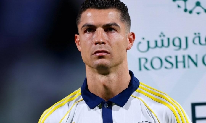 Cập bến Ả rập, ngôi sao châu Âu lo lắng vì Ronaldo?