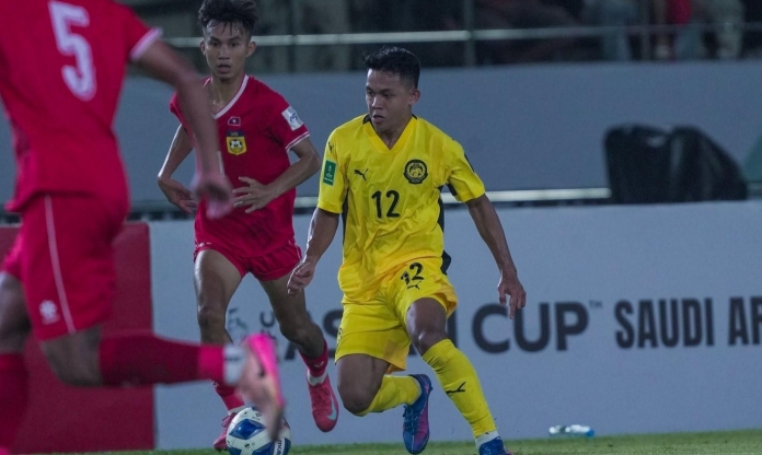 Malaysia áp sát 'hàng xóm' Indonesia