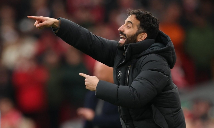 Người cũ 'hiến kế' hạ Everton cho MU