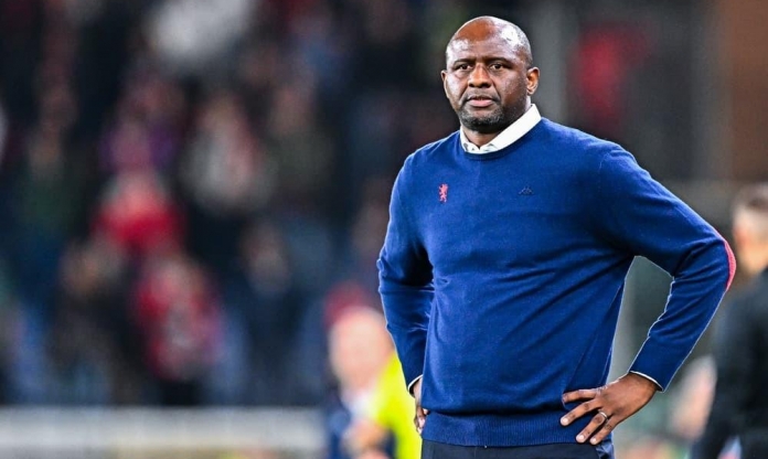 CHÍNH THỨC: Huyền thoại Arsenal bị sa thải