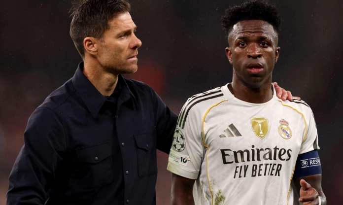 Căng thẳng với Alonso, Vinicius ra quyết định bất ngờ