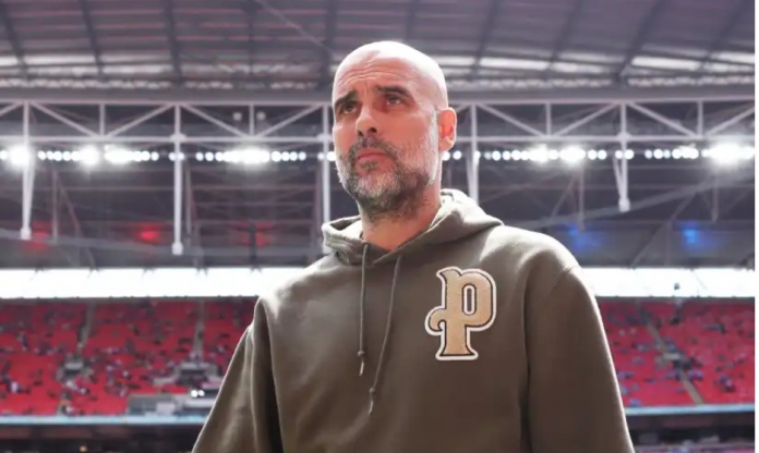 Lý do Pep mặc áo in P trong trận chung kết FA Cup