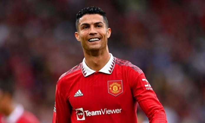 Ronaldo ở lại châu Âu, kéo đồng đội cũ tại Man United tới Al Nassr