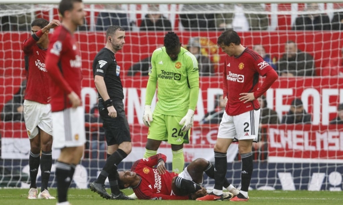 Bế tắc hoàn toàn, MU trắng tay ngay tại Old Trafford trước Crystal Palace