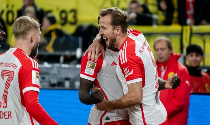 Harry Kane có hattrick, Bayern thắng đậm ngay trên sân của Dortmund