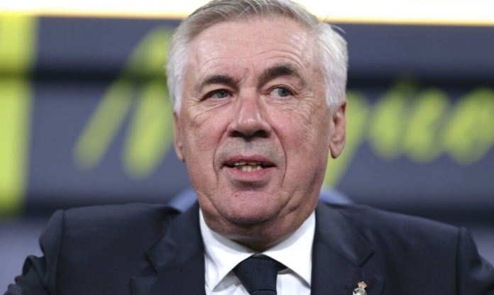Carlo Ancelotti chính thức lên tiếng về việc gia hạn với Real ngày trở lại Cúp C1