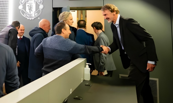 Jim Ratcliffe giúp Man Utd kiếm về hơn 100 triệu Bảng từ phiên chợ 2024