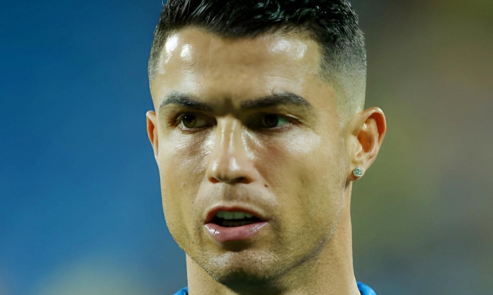 Lập hat-trick thứ 2 liên tiếp, Ronaldo đạt cột mốc vĩ đại trong lịch sử bóng đá