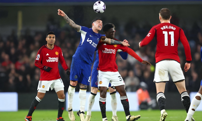 Bù giờ điên rồ, Chelsea giành chiến thắng kịch tính trước MU