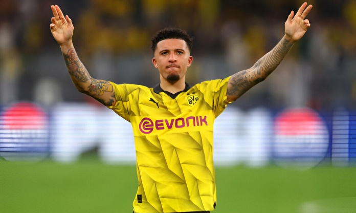 Jadon Sancho 'thét ra lửa' tại phỏng vấn sau trận cùng các chuyên gia