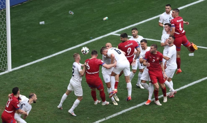 Bùng nổ phút cuối, Slovenia hòa kịch tính Serbia tại Euro 2024