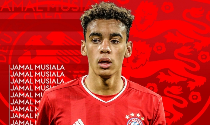Zirkzee khẳng định thuyết phục Musiala gia nhập Man Utd