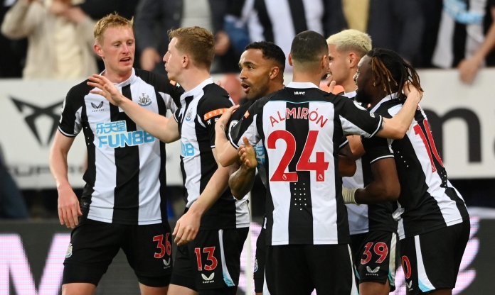 Newcastle bán 8 cái tên, có người từng kết liễu MU