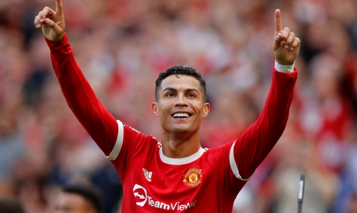 Nhận lương 100 triệu euro, đồng đội cũ tại MU chuẩn bị tới Saudi Arabia đối đầu Ronaldo
