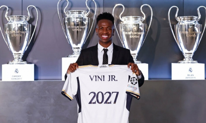 CHÍNH THỨC: Real Madrid giữ chân thành công cầu thủ top 4 Quả bóng vàng