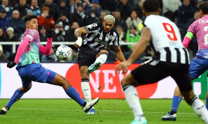 AC Milan tiễn Newcastle nối gót MU, ngẩng cao đầu xuống C2